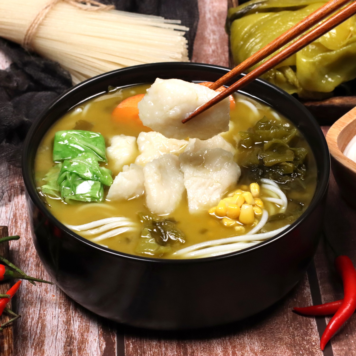 餐飲業(yè)作為我國第三產(chǎn)業(yè)中的一個(gè)支柱產(chǎn)業(yè)