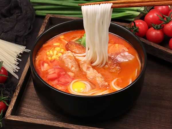 濟(jì)寧康德食品”生產(chǎn)車間是無(wú)菌化車間，整個(gè)生產(chǎn)和檢驗(yàn)都嚴(yán)格執(zhí)行《國(guó)家食品安全法》，從而保證了產(chǎn)品質(zhì)量安全、穩(wěn)定、可靠產(chǎn)品咨詢熱線：0537-3630366